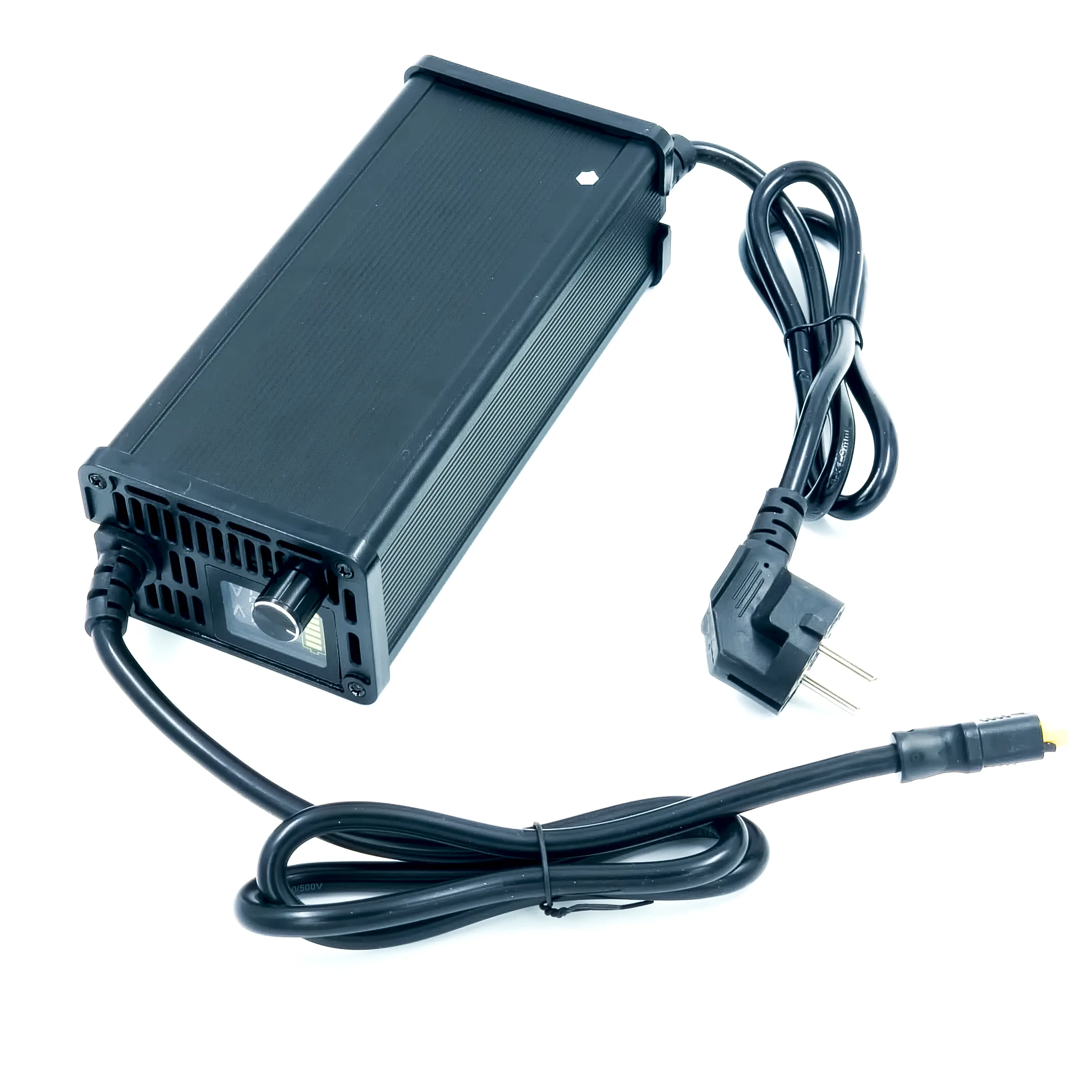 Зарядний пристрій для Li-ion акумуляторів 48V (54.6V), 1-10A з LCD дисплеєм та регулюванням струму