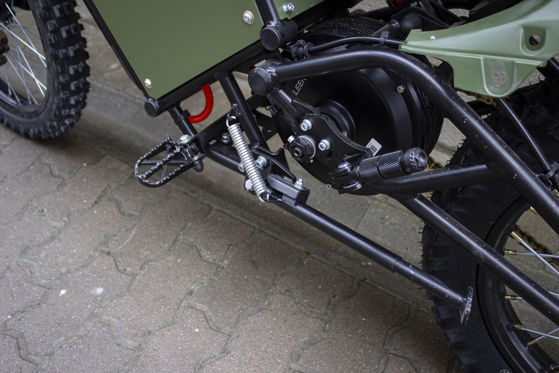 Електромотоцикл, електробайк, електровелосипед Елік Позитив Мілітарі